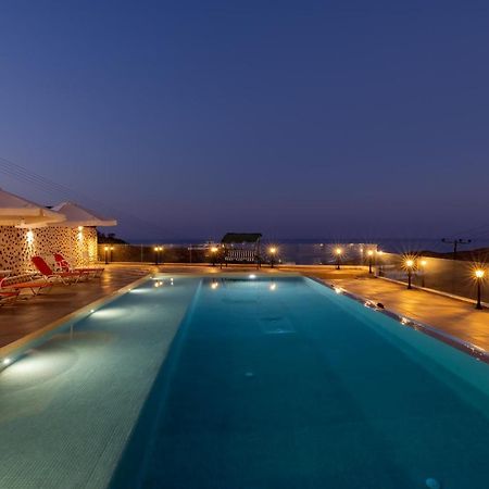 Villa Ostrich ثيرا المظهر الخارجي الصورة