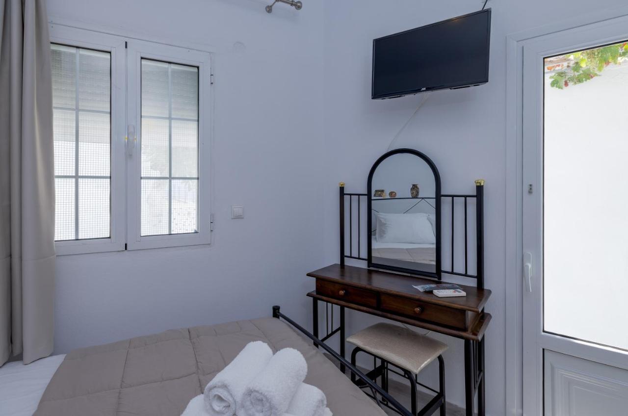 Villa Ostrich ثيرا المظهر الخارجي الصورة